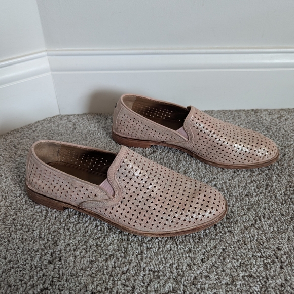 Trask Ali Metallic Perforated Loafer - Dusty Pink - sz 9.5 - Picture 1 of 6